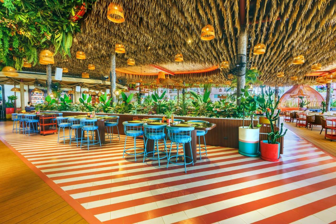 A-One The Royal Cruise Hotel Pattaya - Sha Extra Plus Exterior photo