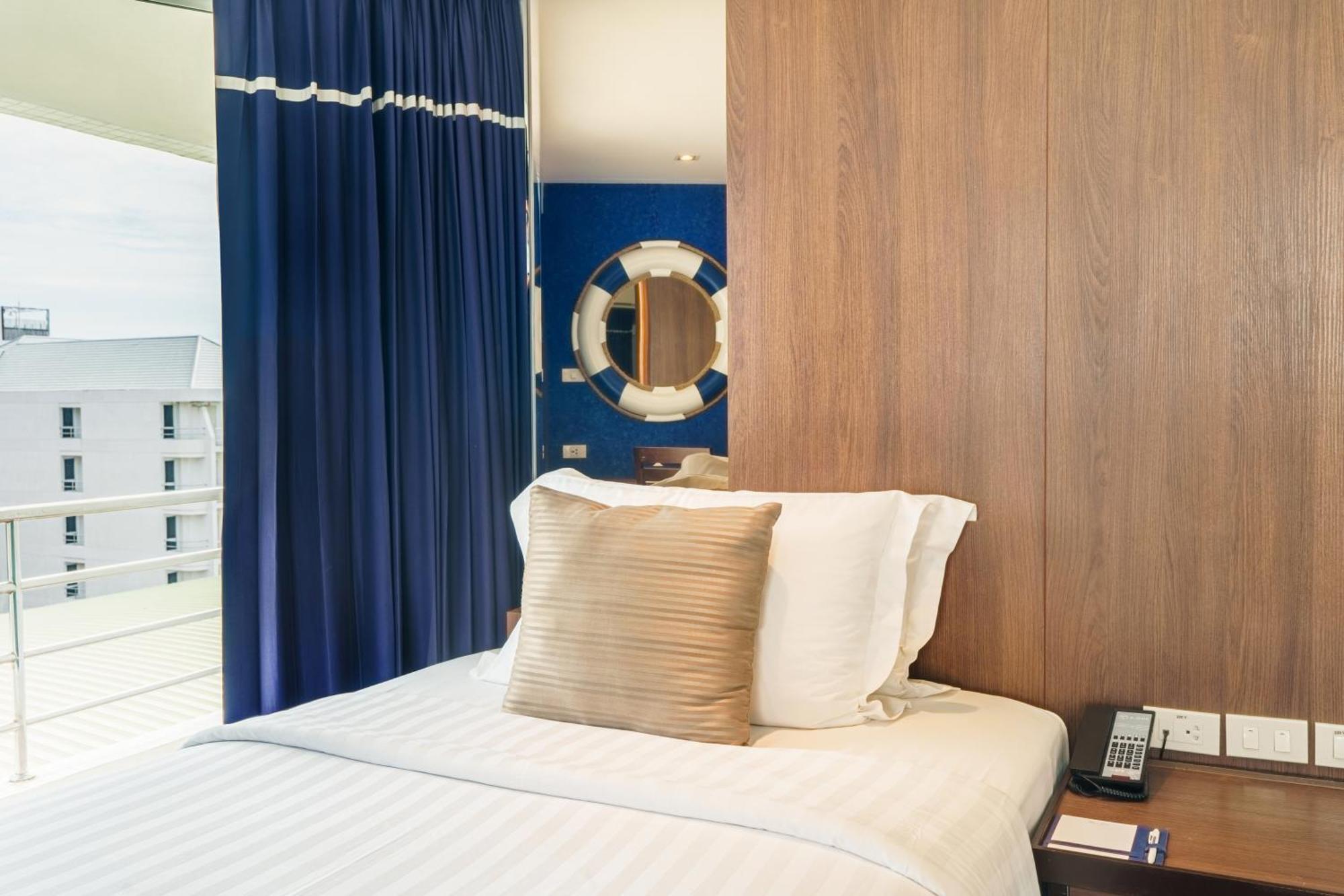 A-One The Royal Cruise Hotel Pattaya - Sha Extra Plus Room photo